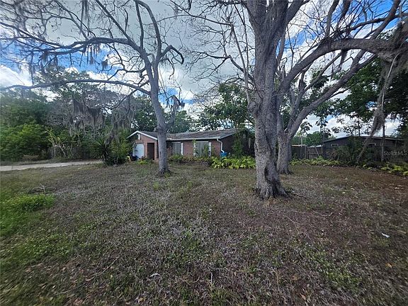 4th image of 1016 Greer Dr