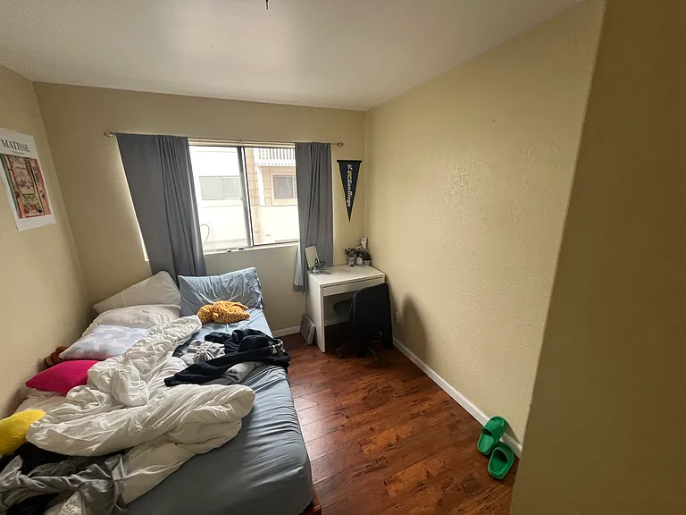 4058 Mahaila Ave #C — Photo 5