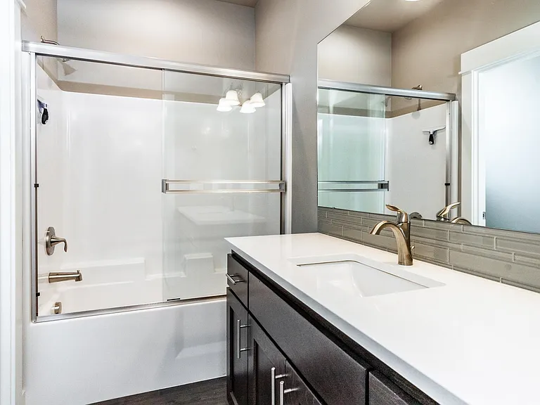 63075 NE Fairey Ct — Photo 7