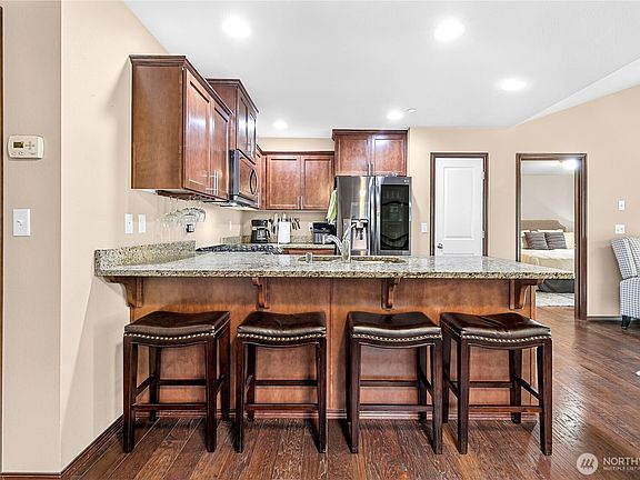 4th image of 702 Kodiak Lane