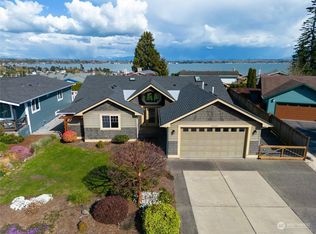 8042 Niska Rd, Blaine, WA 98230