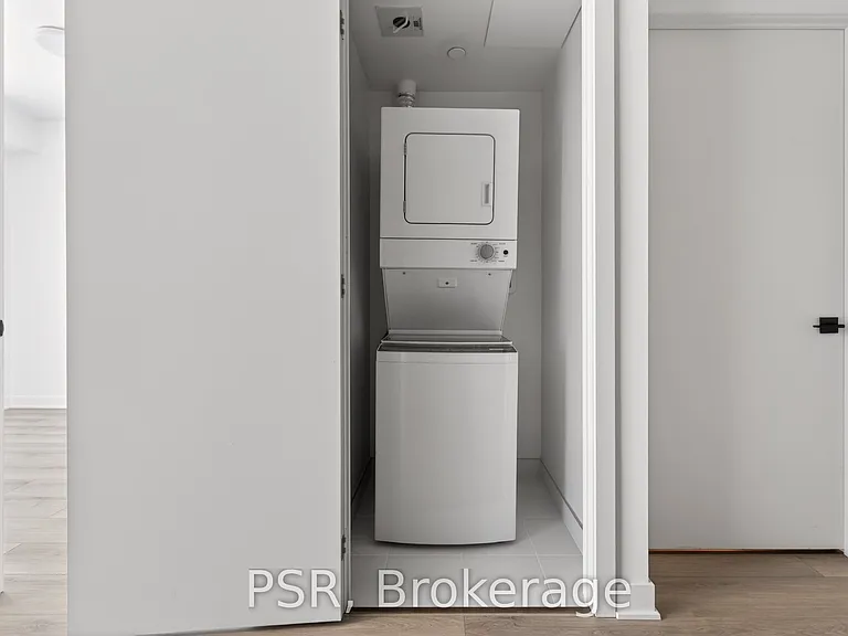 1185 Dupont St N #502 — Photo 12