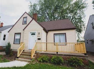 8711 Fernhill Ave, Parma, OH