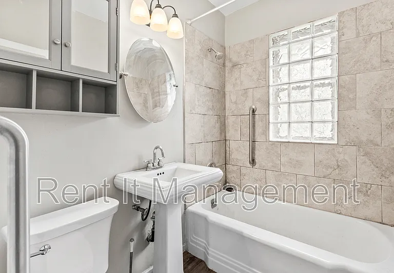 2315 N 61st St — Photo 21