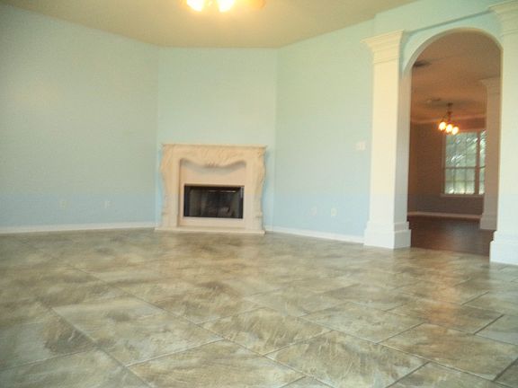 3rd image of 7525 Freds Folly Dr