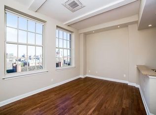 322 Walnut St #6, Philadelphia, PA 19106