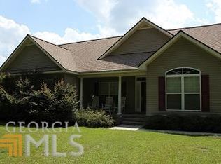 1301 Savannah Town Rd, Springfield, GA 31329