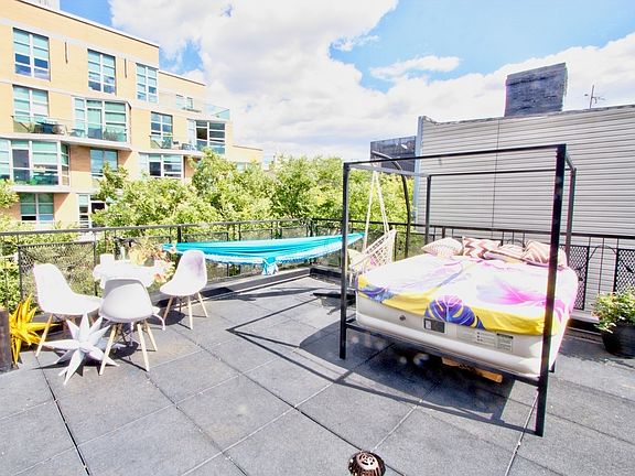 3rd image of 119 Kent Ave APT 4R