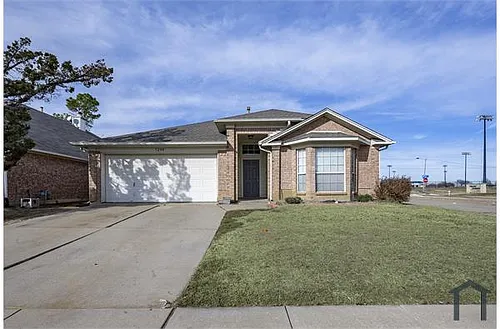 5200 Vista Verde Dr Photo 1