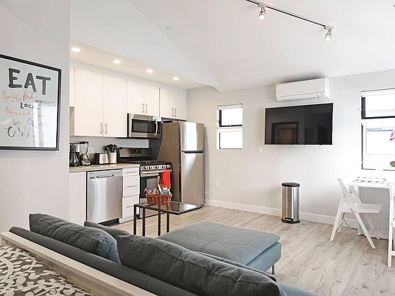 3rd image of 483 Washington Blvd #103