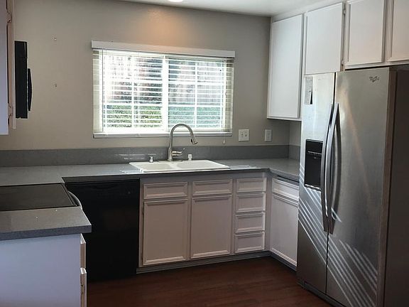 4th image of 10908 Black Mountain Rd Unit 6