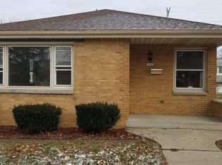 3944 N 77th St, Milwaukee, WI 53222