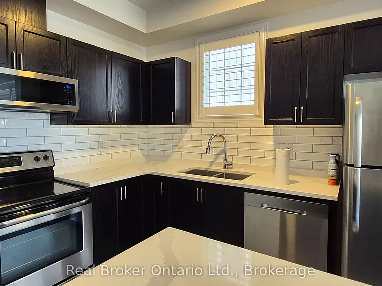 172 McBride Ave — Photo 4