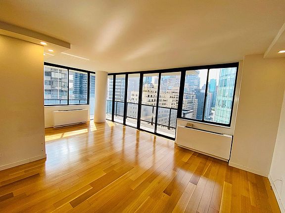2nd image of 255 E 49th St #21D