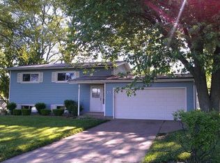 15 Codorus Rd, Montgomery, IL 60538