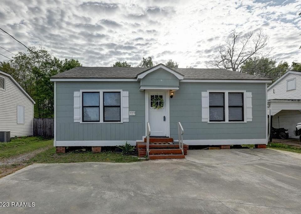 1st image of 309 Thelma Dr