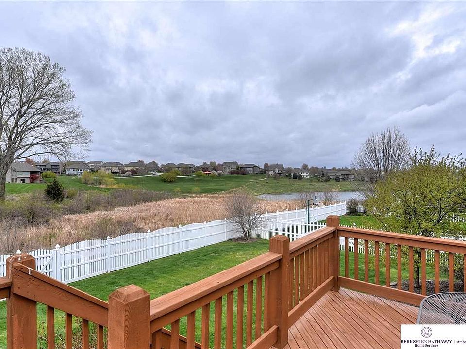 1st image of 3928 S 184th Ave