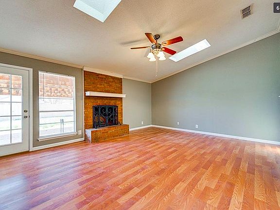 2nd image of 4611 Pleasant Dr