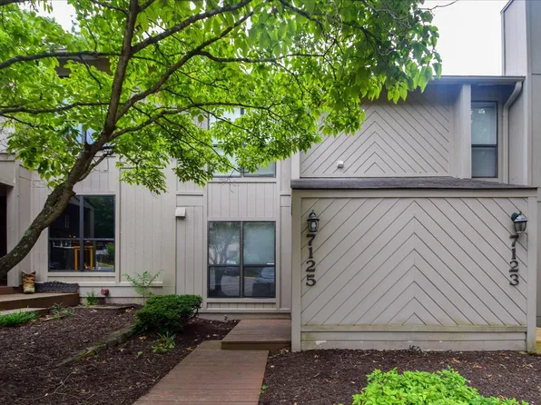 7125 Woods Crossing Dr, Roanoke, VA 24018