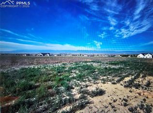35 Top Rail Trl, Penrose, CO 81240