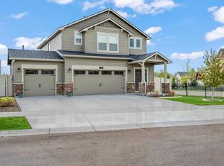 30 N Caracaras Way, Eagle, ID 83616
