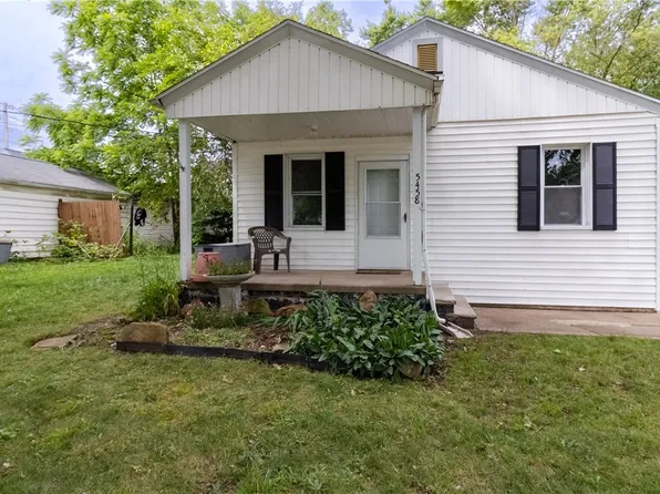 5458 Ridgewood St, Lorain, OH 44055