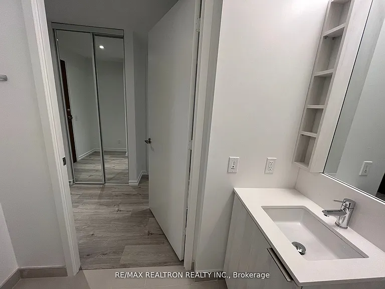 1000 Portage Pkwy #5005 — Photo 29