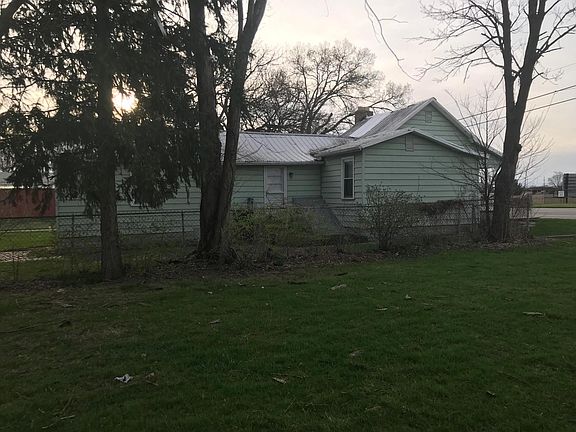 4th image of 6585 W Broad St