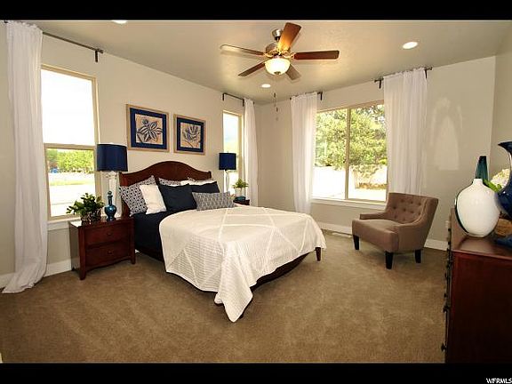 4th image of 11025 S Garden Grove St E #201