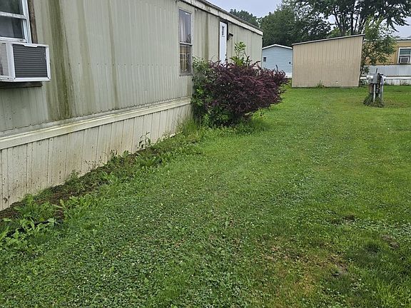 2nd image of 350 Sandybrook Dr