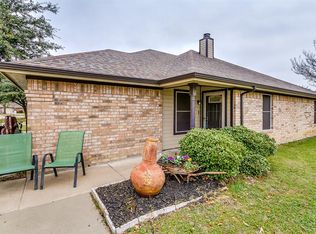 823 Lisa St, Burleson, TX 76028