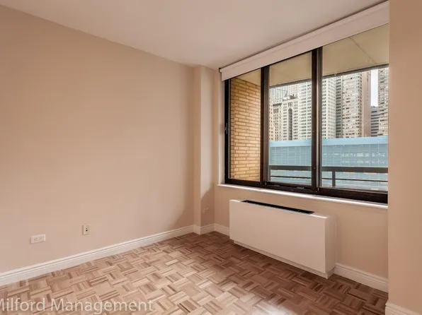 99 Battery Place image 4 of 8