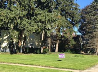 107 N Mallory Ave, Batavia, IL 60510