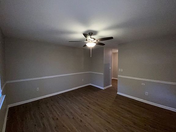 2nd image of 208 20th St
