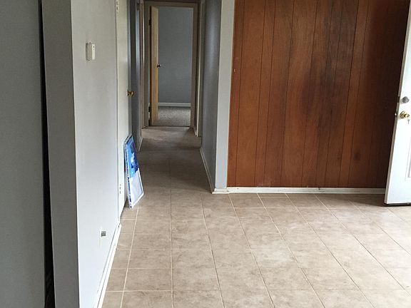 5th image of 11311 Ditman Ave