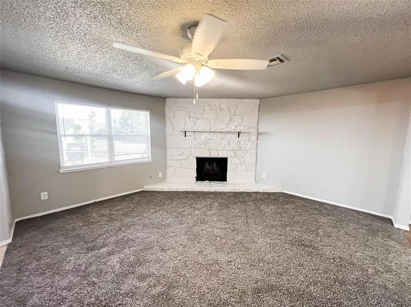 2608 N Ann Arbor Ave APT 140, Oklahoma City, OK 73127