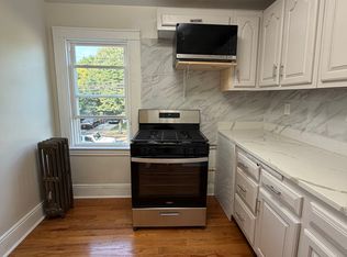 (Undisclosed Address), Saint Albans, NY 11412