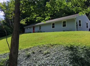 87 Holt Rd, Lyndeborough, NH 03082