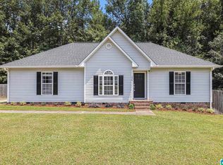 398 Wooden Trace Cir, Springville, AL 35146