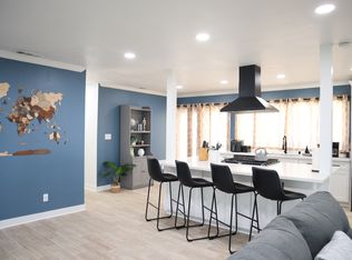 2635 Sunset St, San Diego, CA 92110