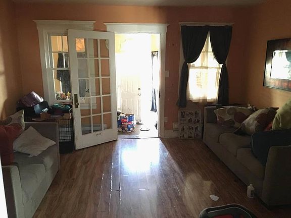 4th image of 5849 N Marshall St