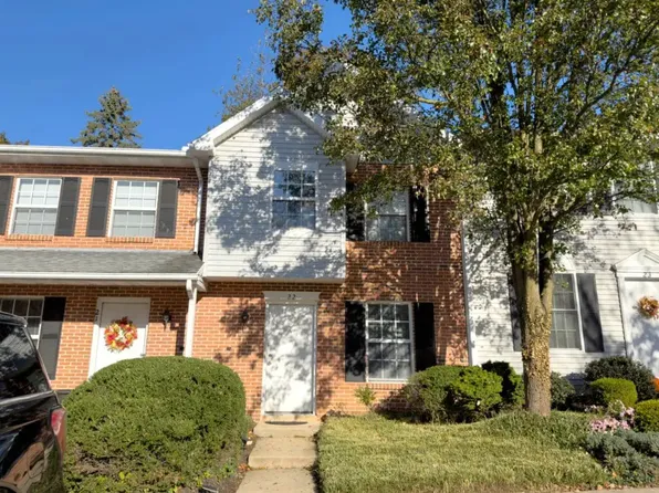 43 Ramsgate Ln, Lancaster, PA 17603