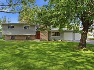 810 W 24th Ave, Kennewick, WA 99337