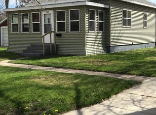 202 2nd St NE, Watertown, SD 57201