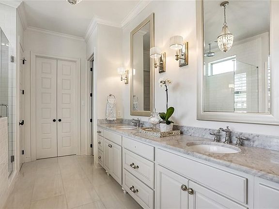 5th image of 1137 Cypress Crossing Dr