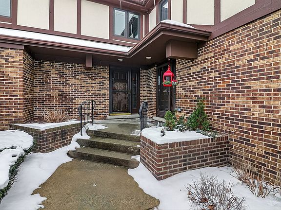 2nd image of 12233 S Dogwood Ln #B2