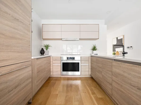 79 Green St #1, Brooklyn, NY 11222