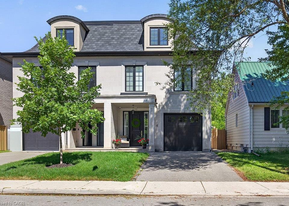 1st image of 6 Iroquois Ave