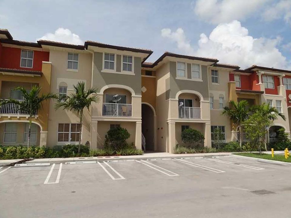2nd image of 11605 NW 89th St APT 204