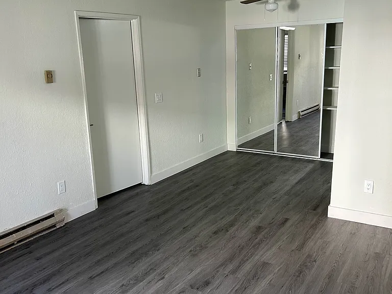 Black Mountain Villas — Photo 48